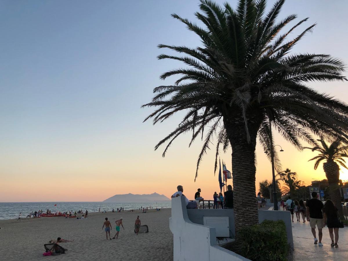 Casa Mare Apartman Terracina Kültér fotó